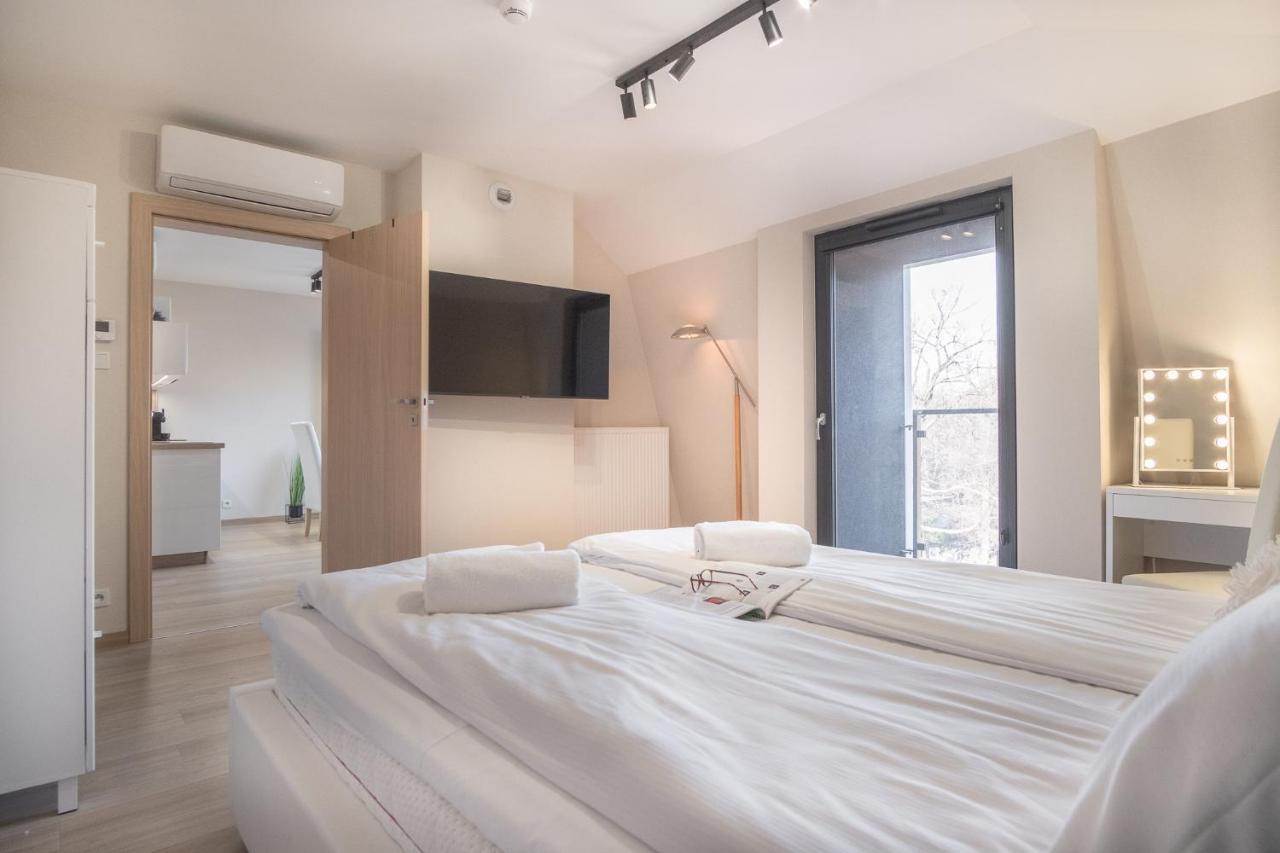 Iron Apartments Krakow Ngoại thất bức ảnh